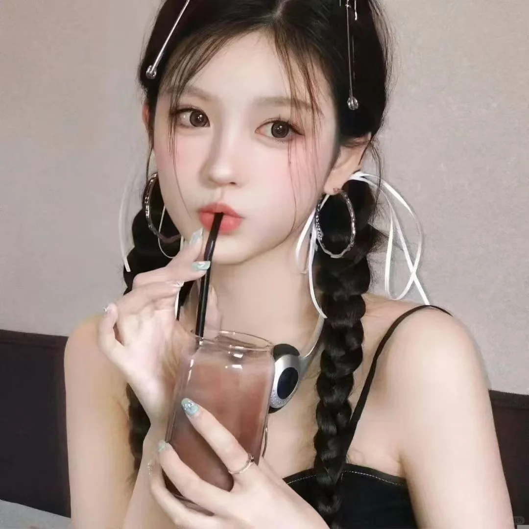 这御姐头像谁拍谁好看！！！