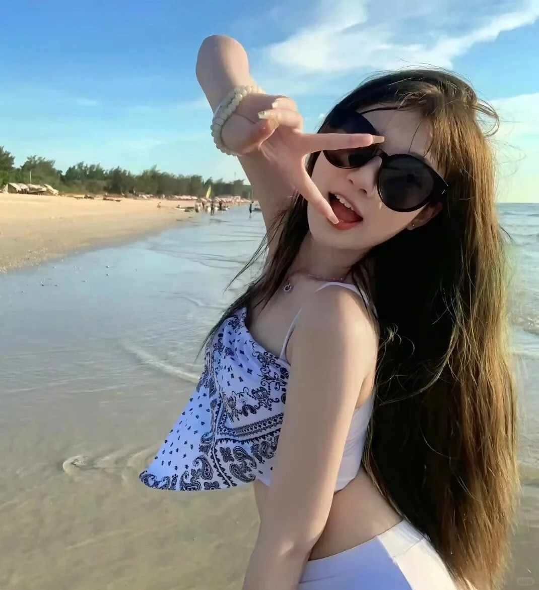 谁说美女一定要甜？姐就要又飒又自由！