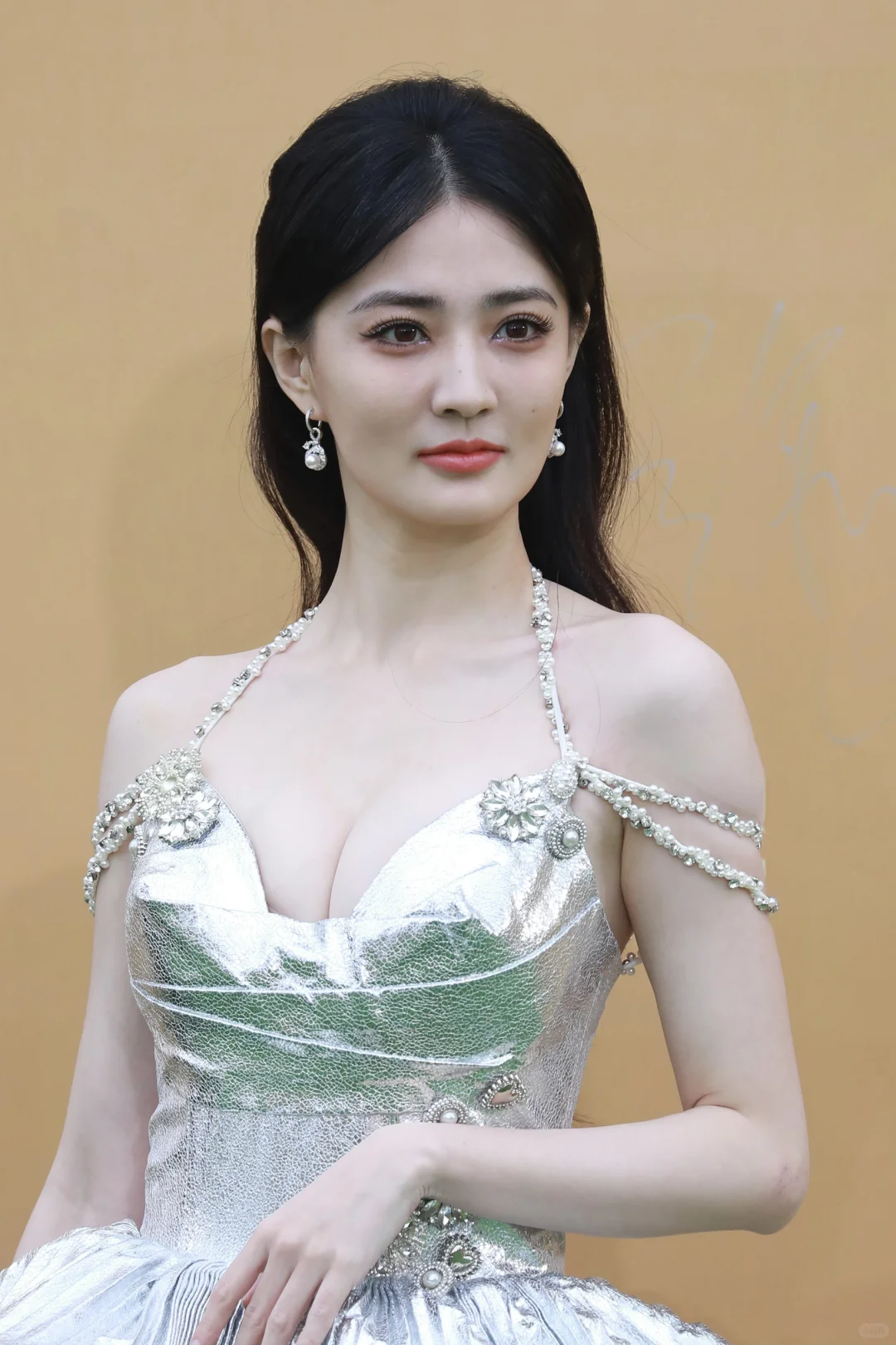 徐璐生图