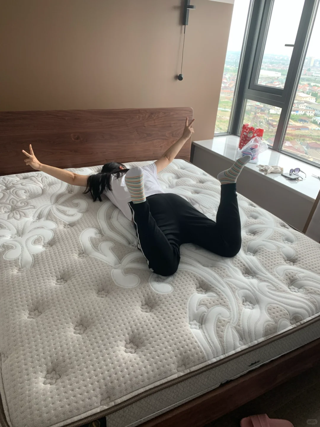 金可儿专家之选 贫民窟团购
