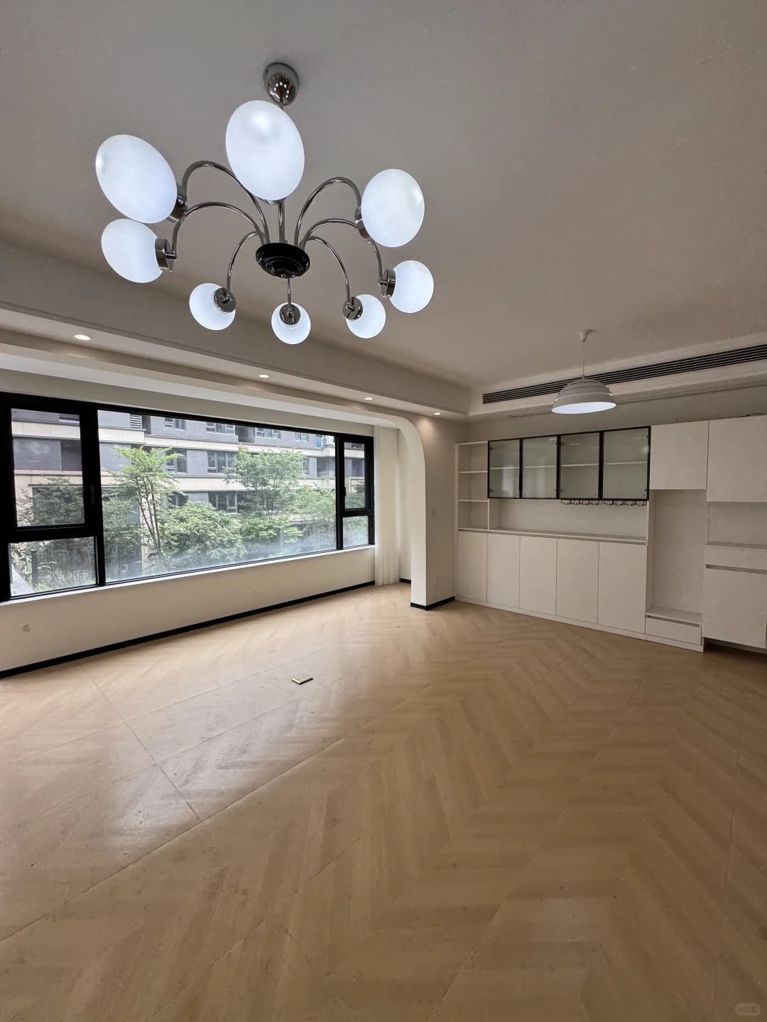 重庆买房｜九龙坡树景洋房带20平露台花园