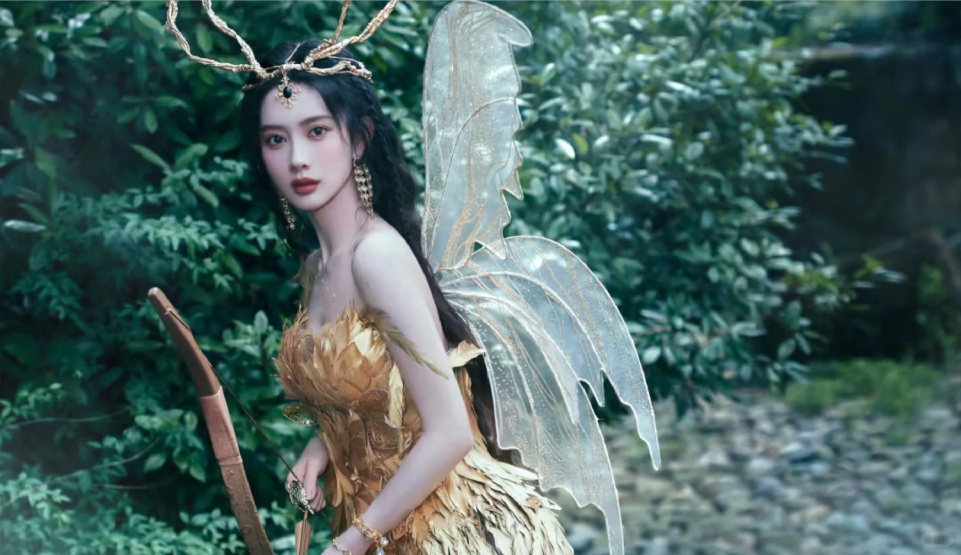 美到窒息的氛围感写真～孟子义