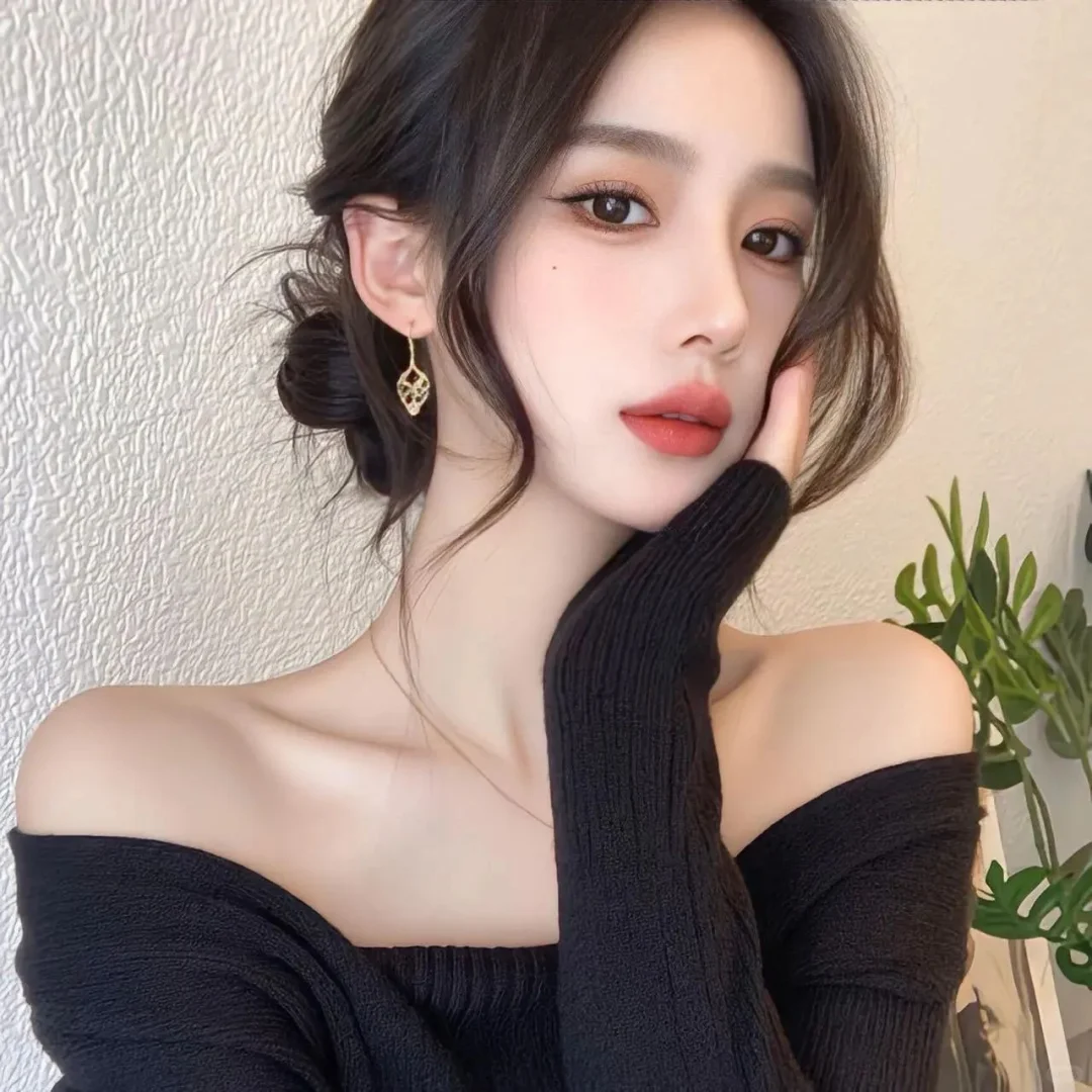 𝙒𝙚𝘾𝙝𝙖𝙩｜值得长期不换的女生头像