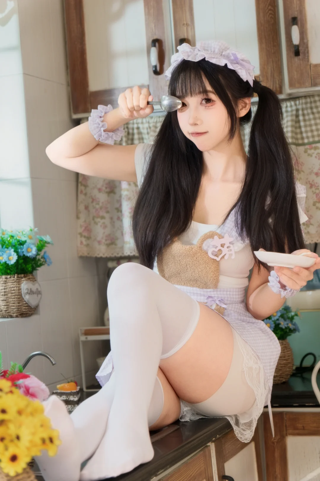 夏日午后登场的美少女厨娘🍴