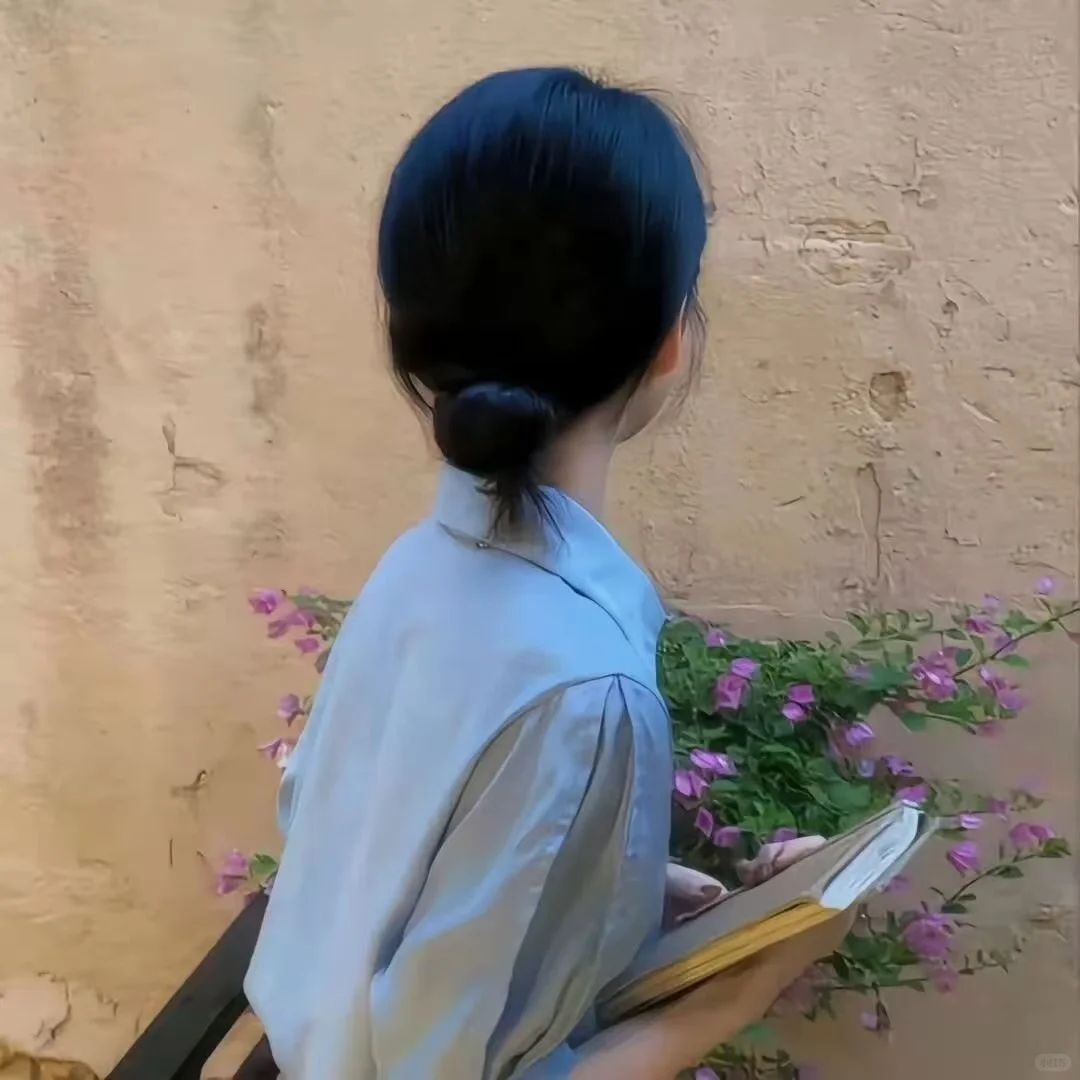 𝐒𝐡𝐚𝐫𝐞｜唯美背影女头