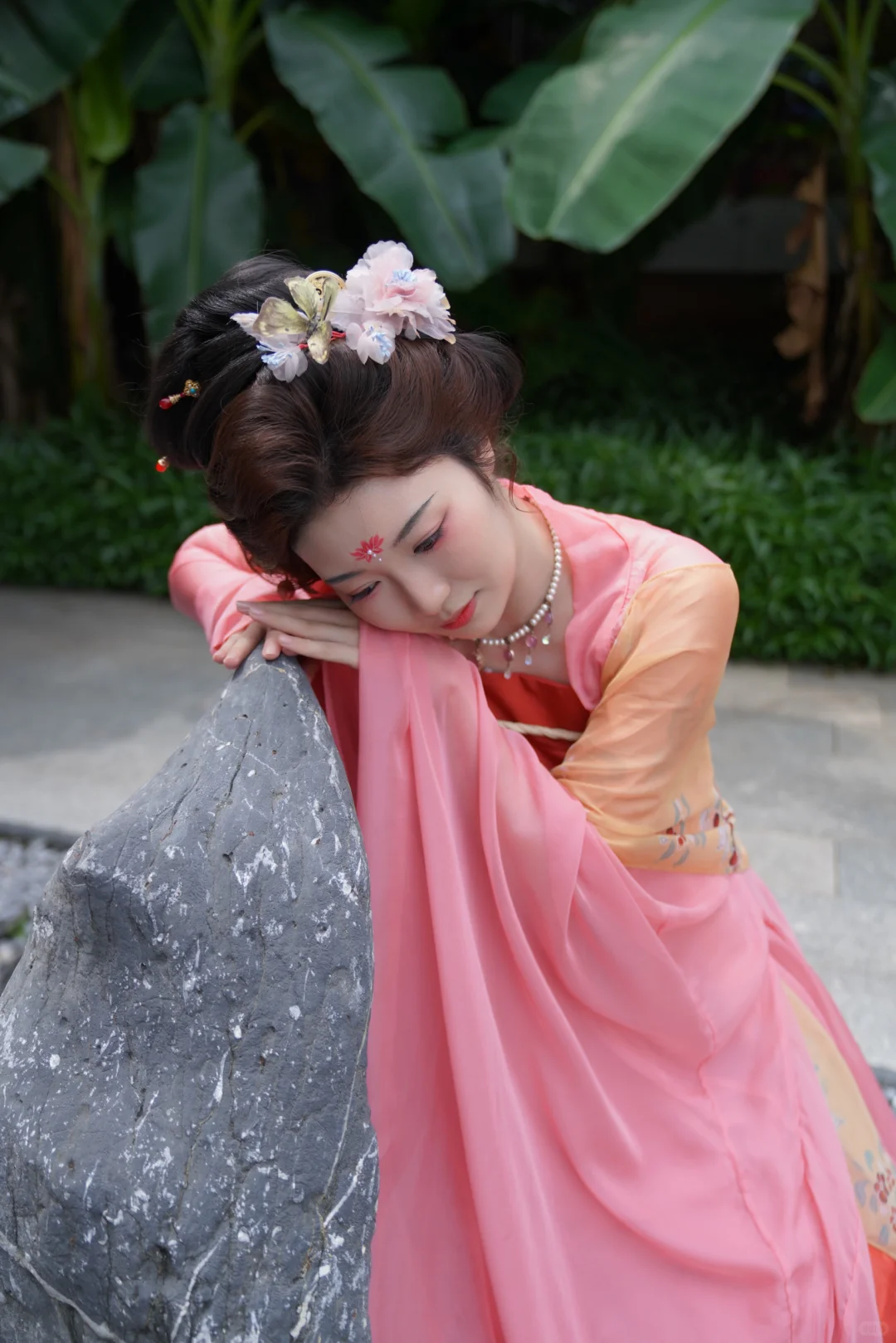 一个回眸，温婉了一个世界