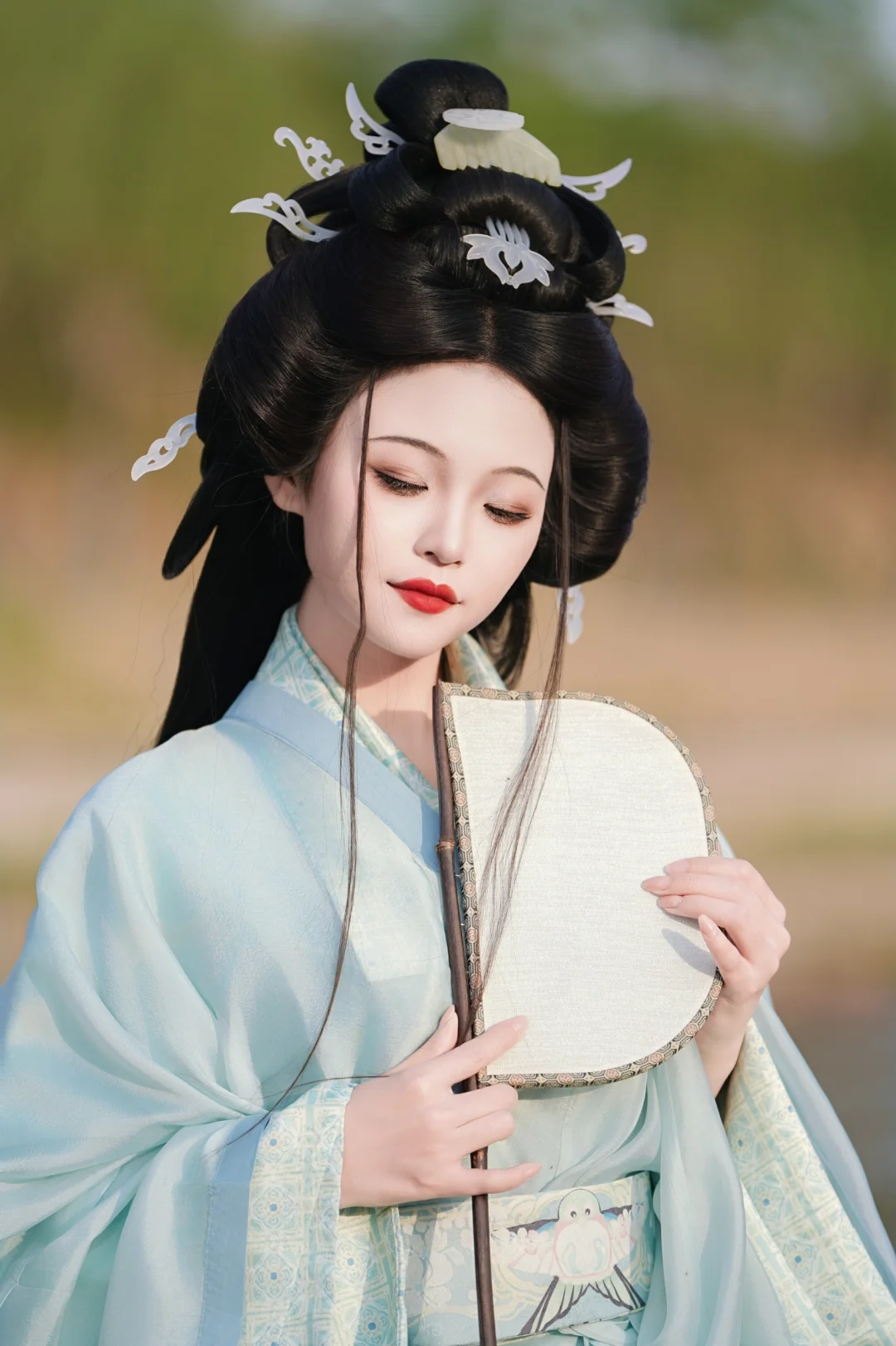 这大概就是心中的大家闺秀吧～