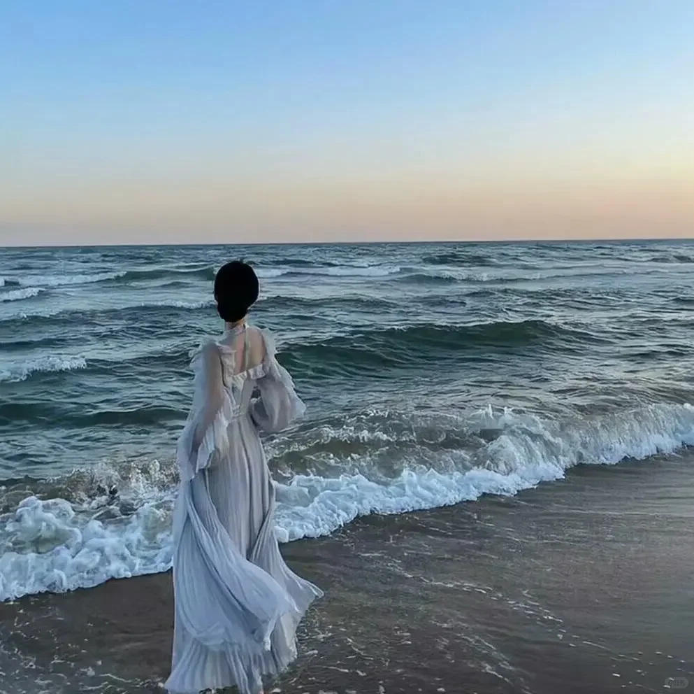没结局的故事太多要习惯相遇与离别