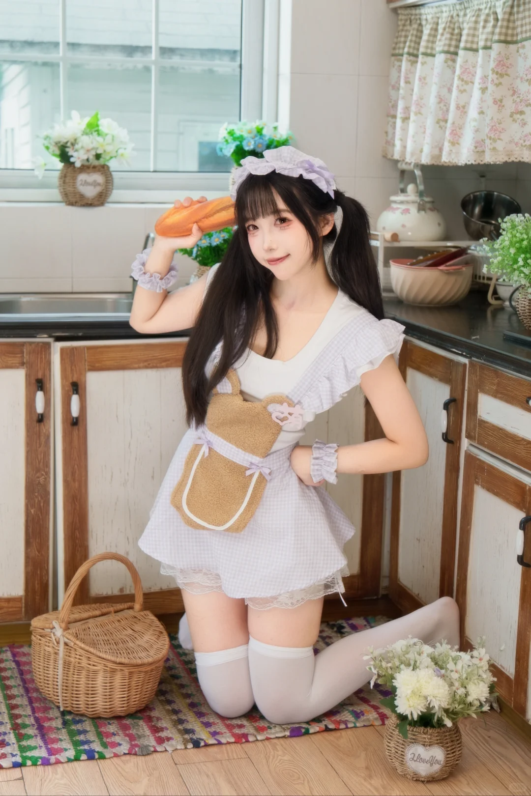 夏日午后登场的美少女厨娘🍴