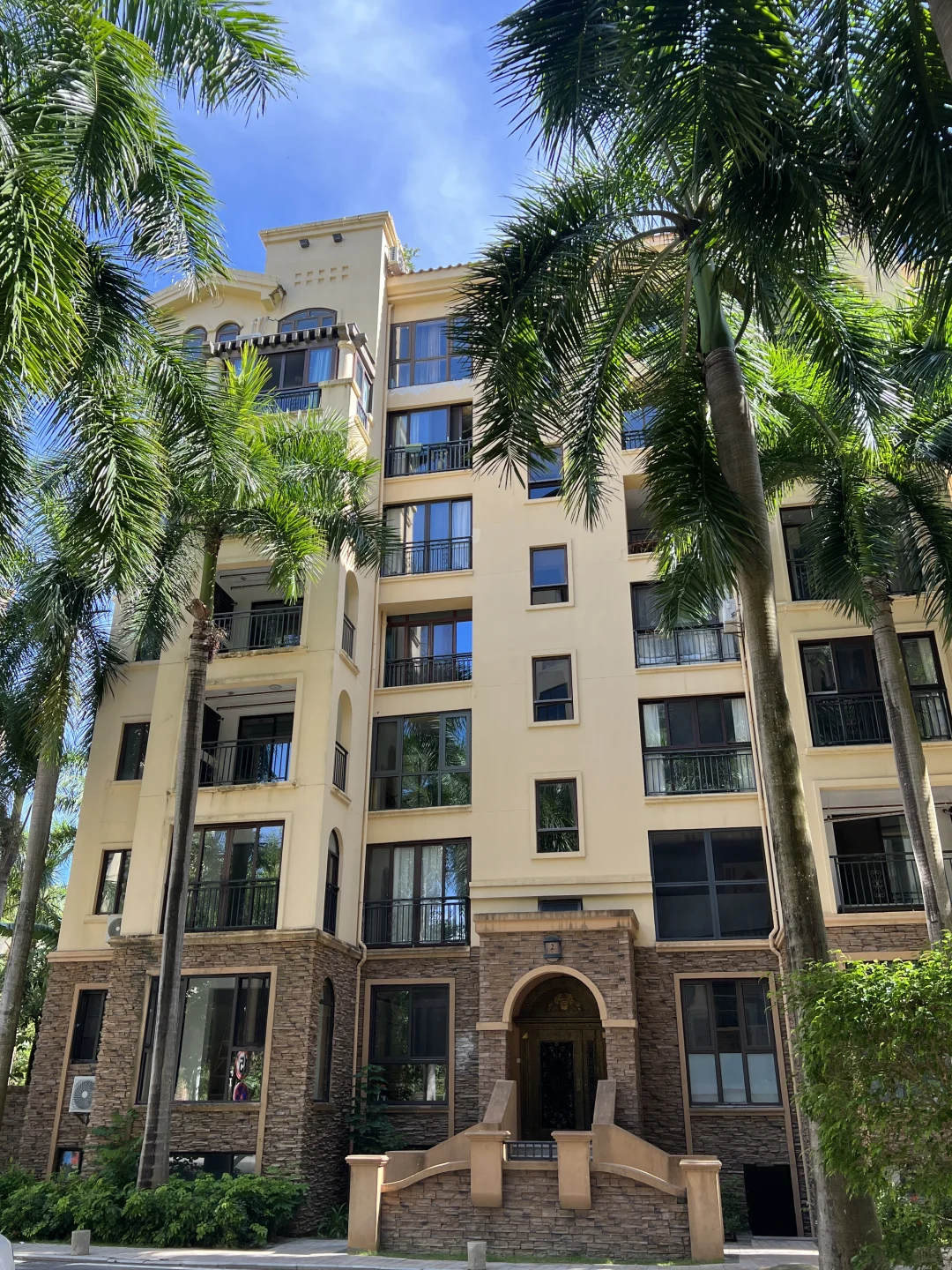 个人原因🏠还是决定卖房了|三亚山屿湖小区。