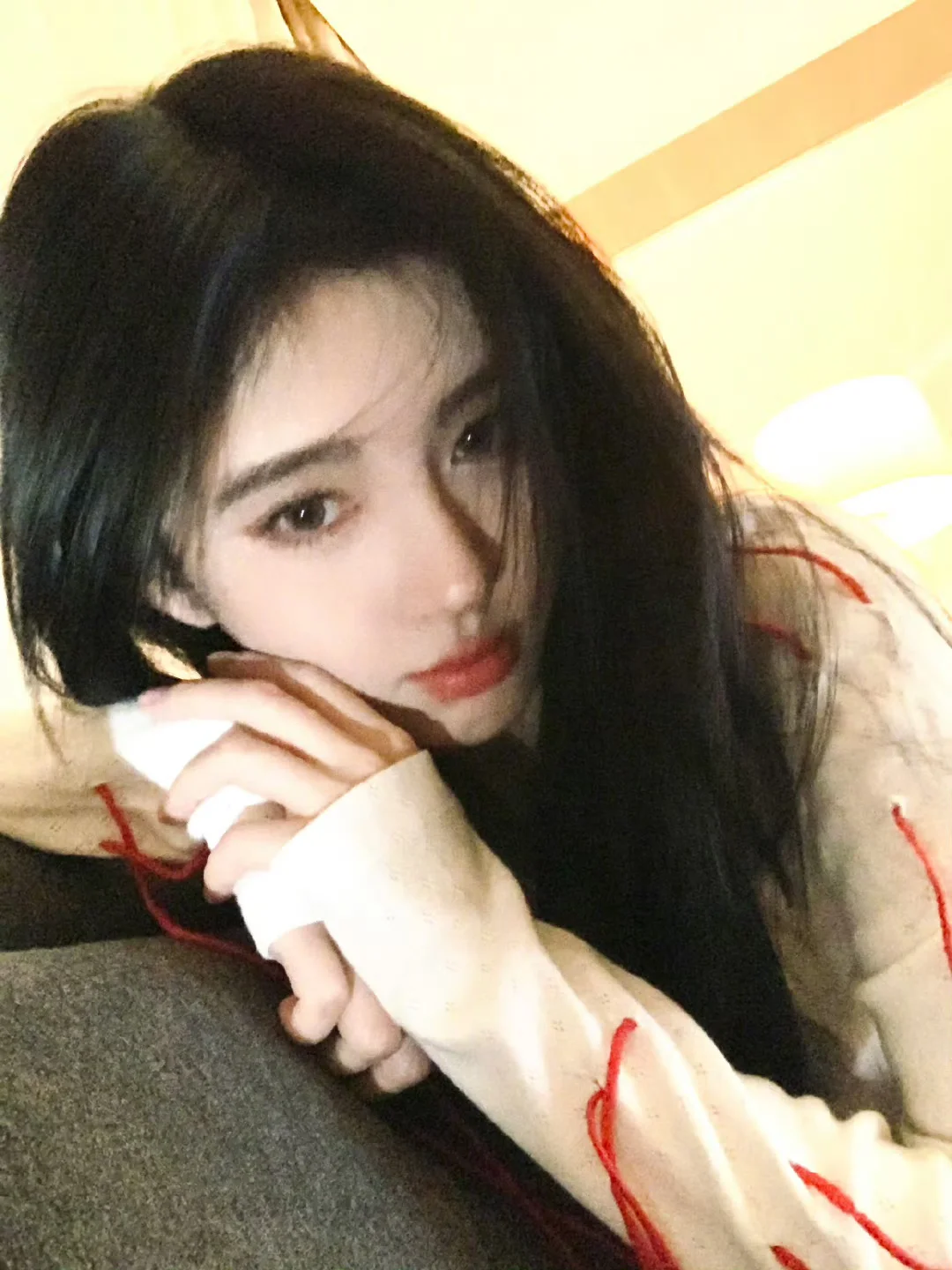 天生媚骨 媚眼如丝