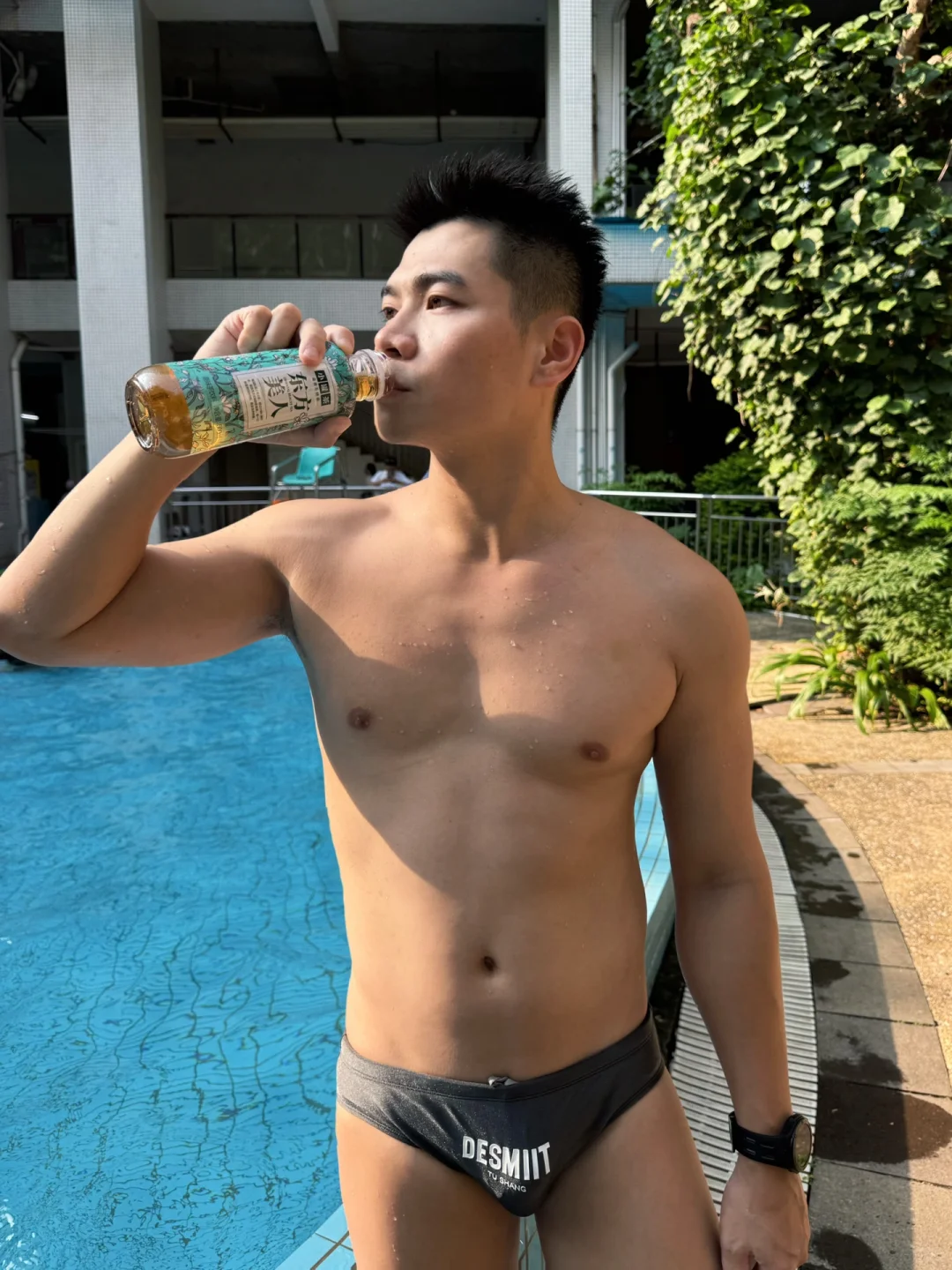 游泳减脂期锁死这罐东方美人