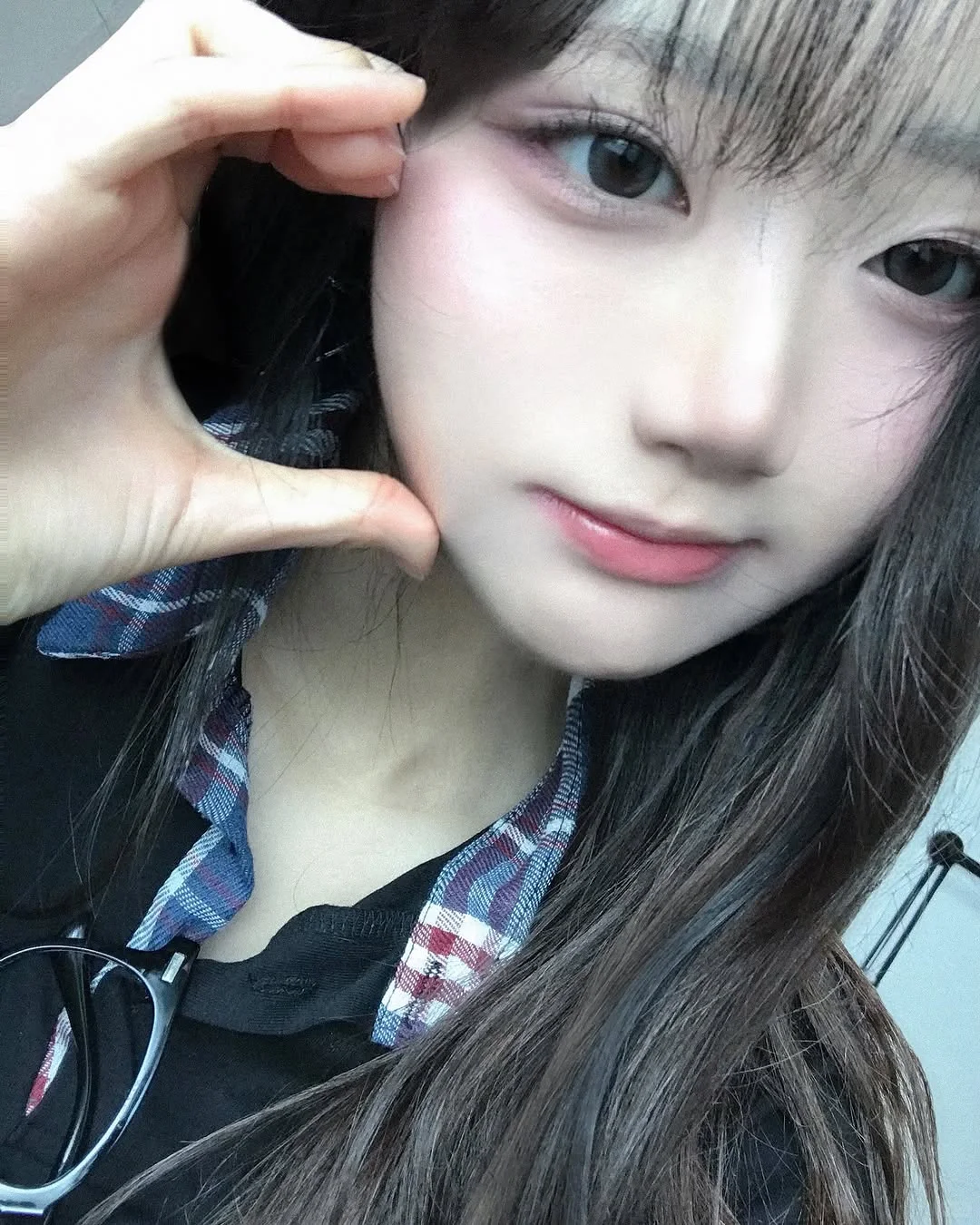 🇰🇷07年女高自拍姿势照片分享🤳