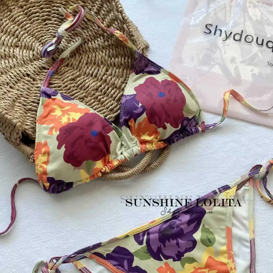 辣妹必备！三点式绑带比基尼两件套👙