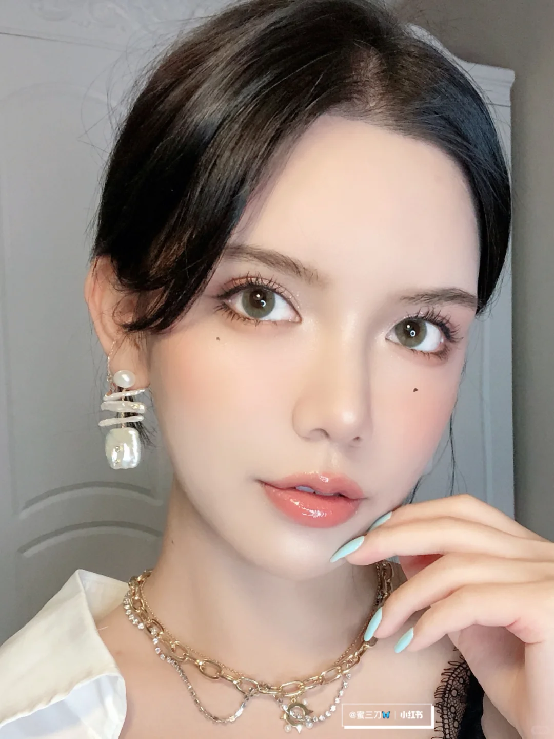 520情人节｜娇艳欲滴的奶油杏子约会妆
