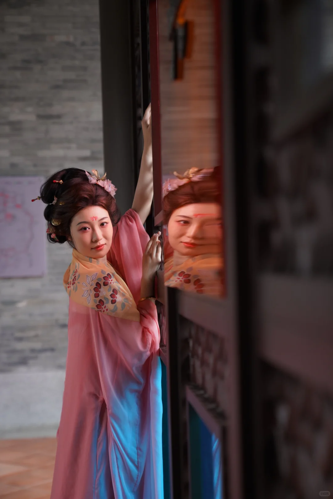 一个回眸，温婉了一个世界