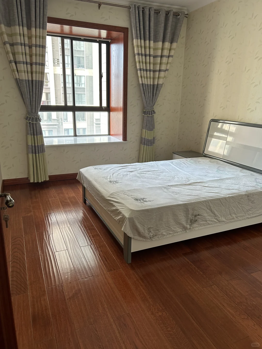 出售宝鸡高新区房屋一套