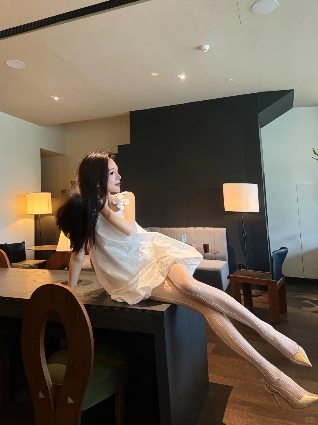 奶霜白丝 纯欲天花板搭配公式