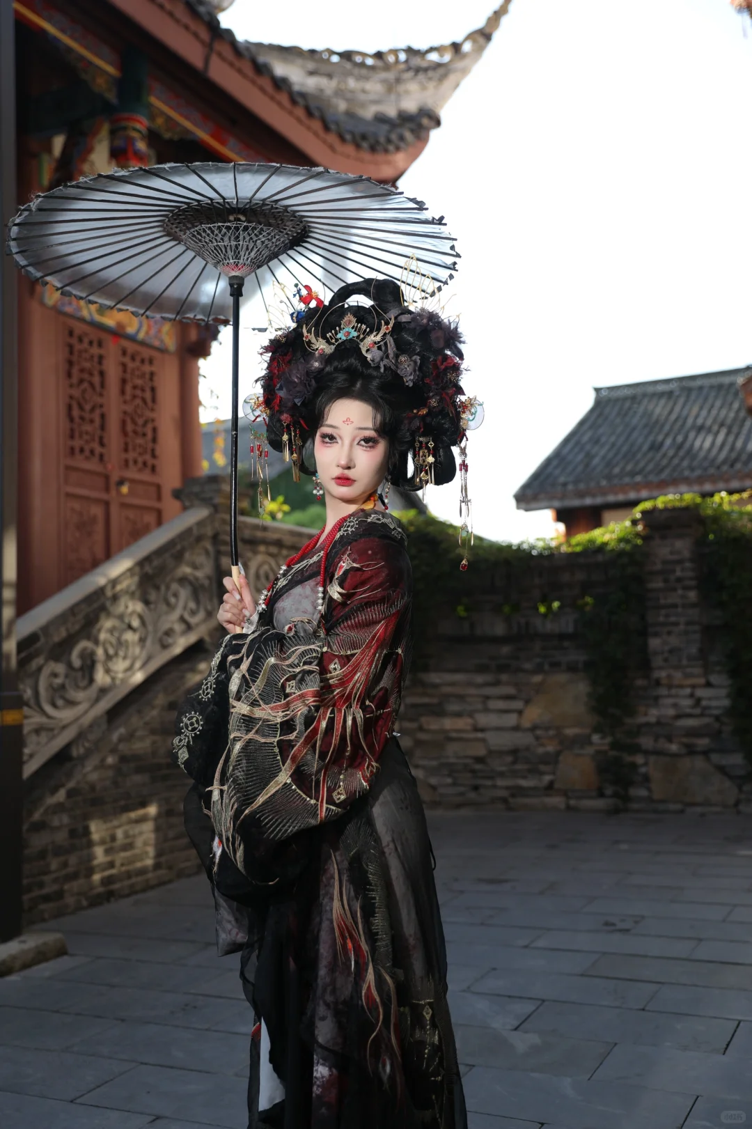 她，是清冷与柔媚的结合～