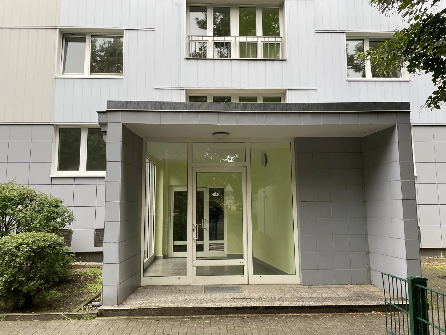 100个柏林住宅单元门（一）