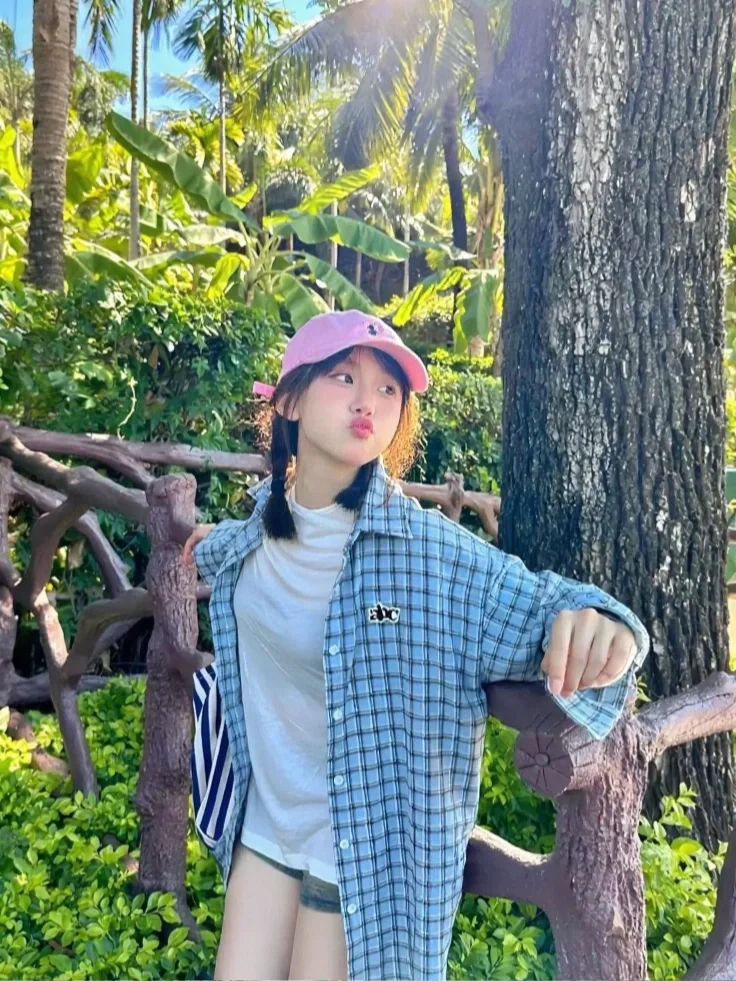 😍赵露思同款！拉夫粉帽的妩媚少女风