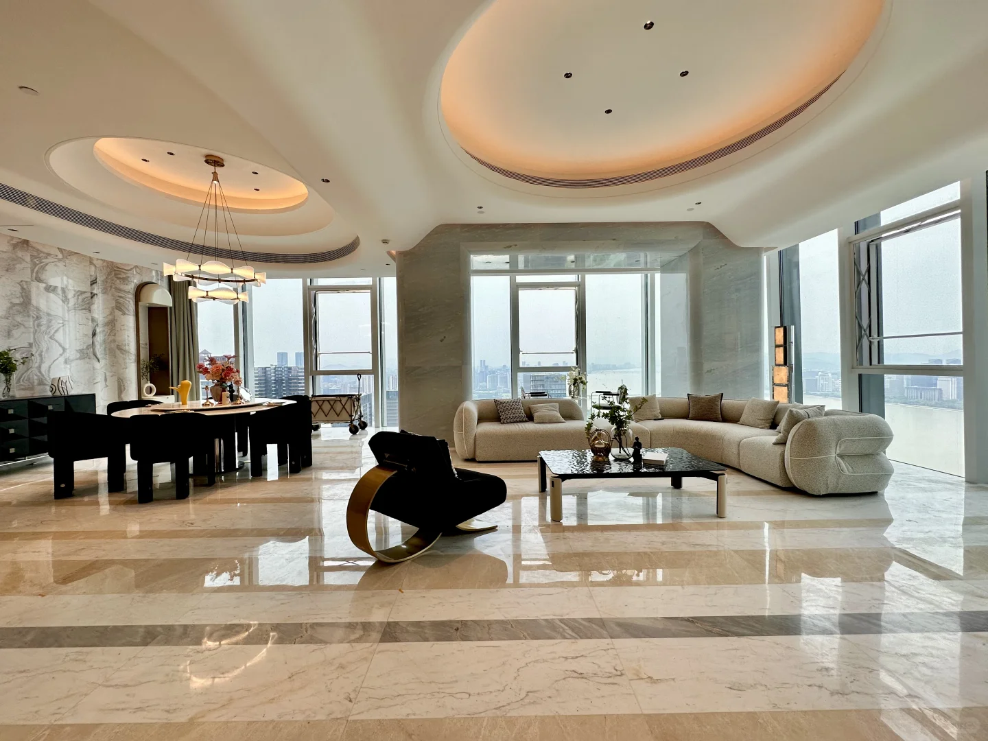 首次出租 一线江景🏠超级适合网红小姐姐❗