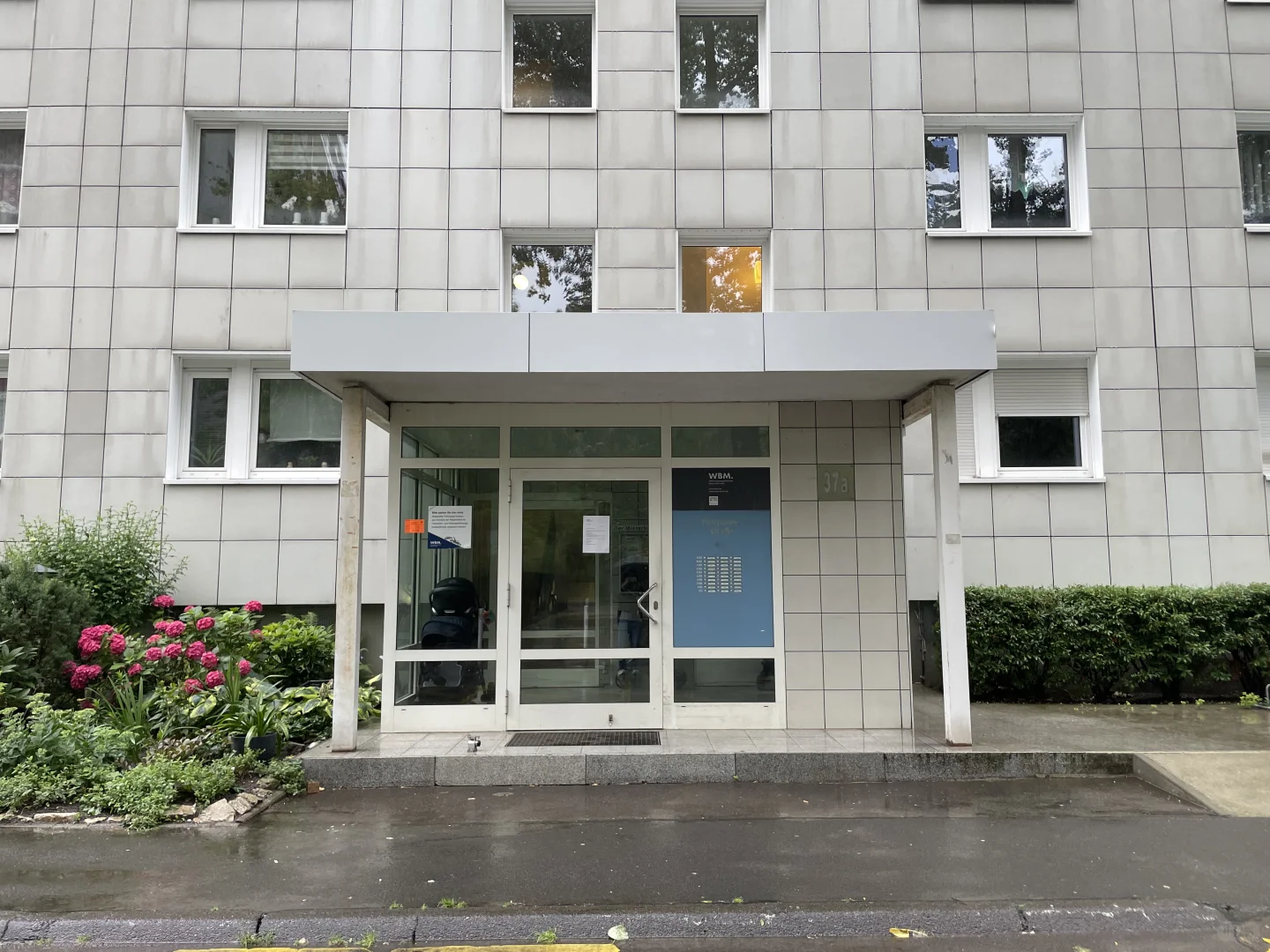 100个柏林住宅单元门（一）