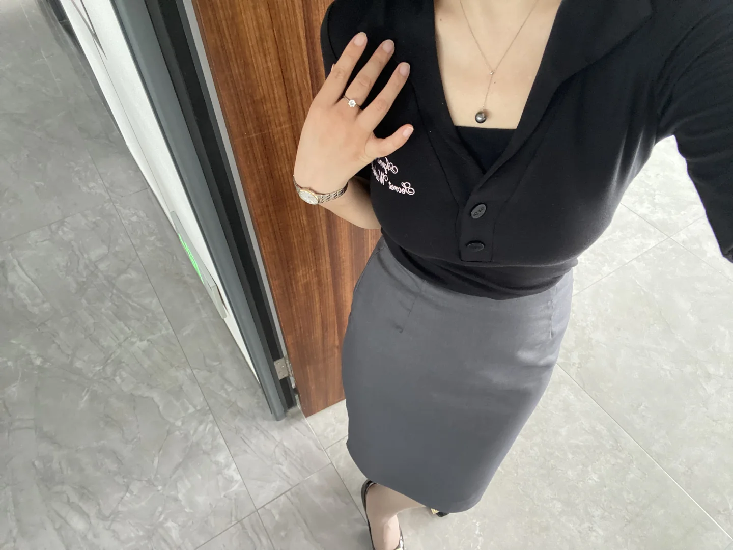 嗯，微胖…