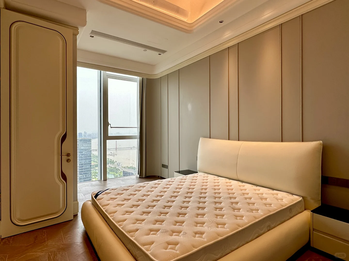 首次出租 一线江景🏠超级适合网红小姐姐❗