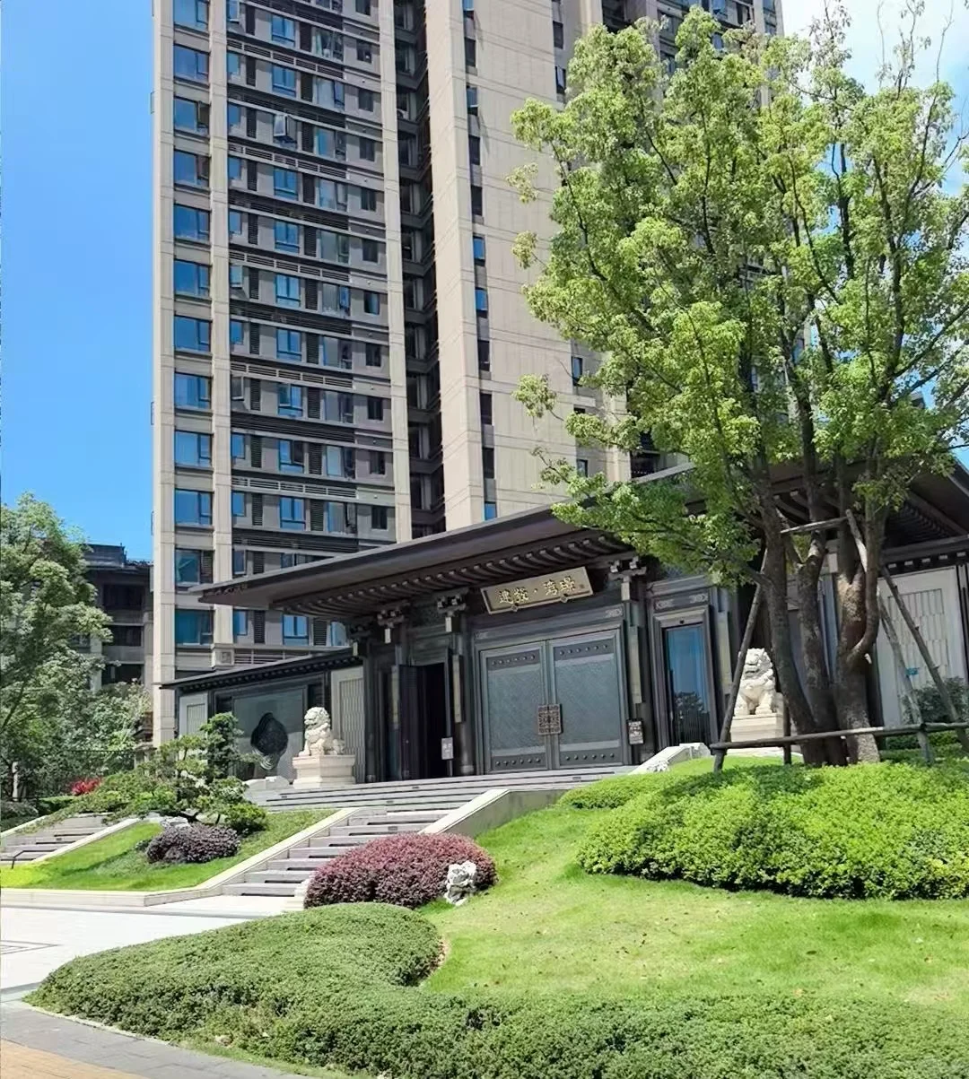 马銮湾地铁口 新房出租 二次软装 领包入住