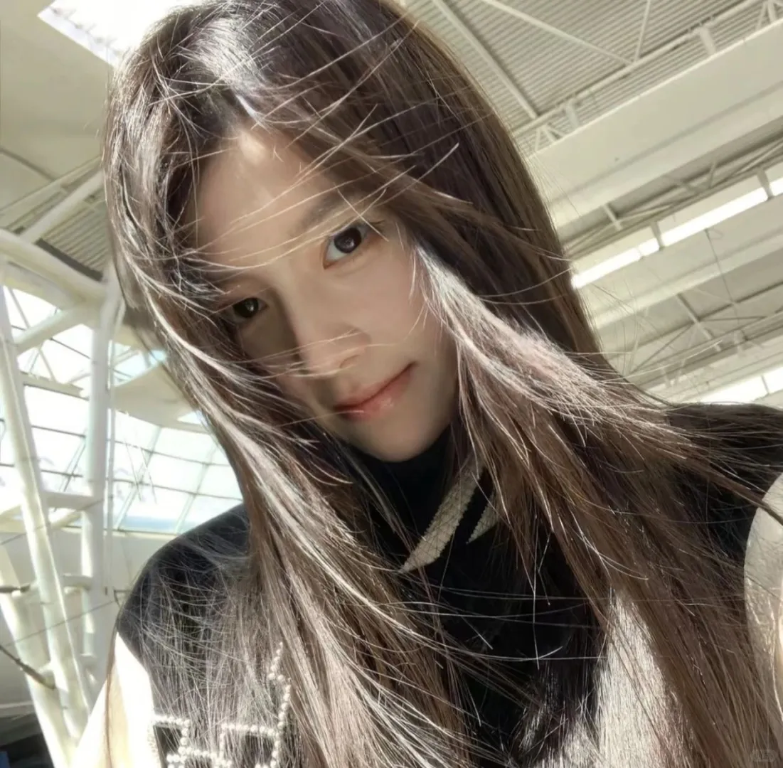 少萝女头｜𝒢𝓇ℯℯ𝓃 𝒟𝒶𝓎