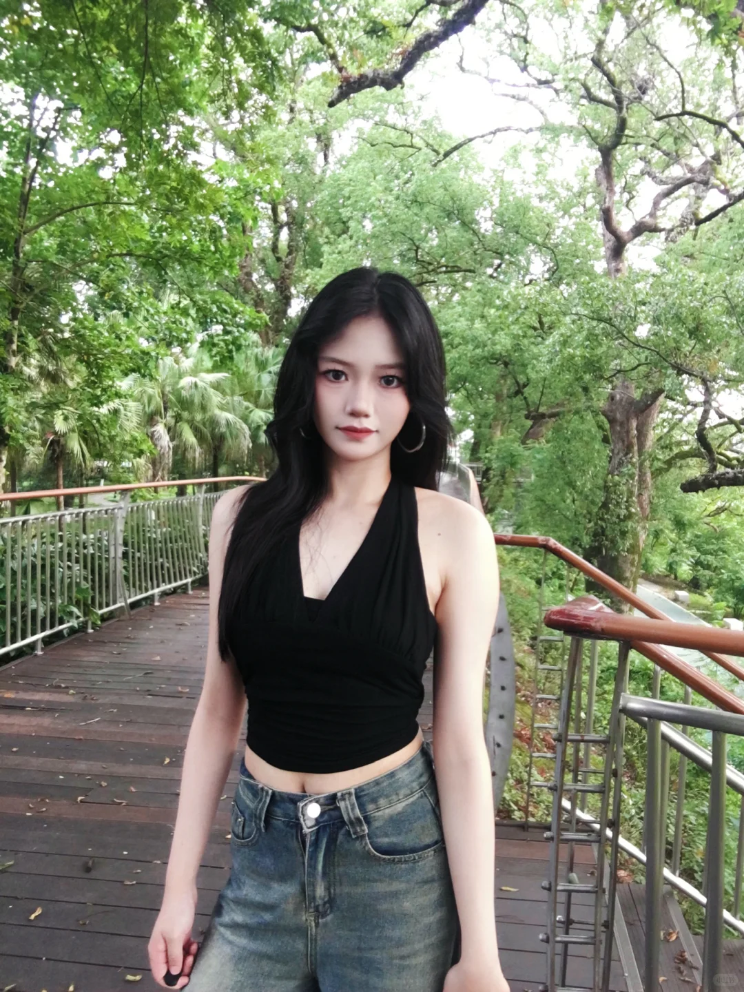 愿明媚