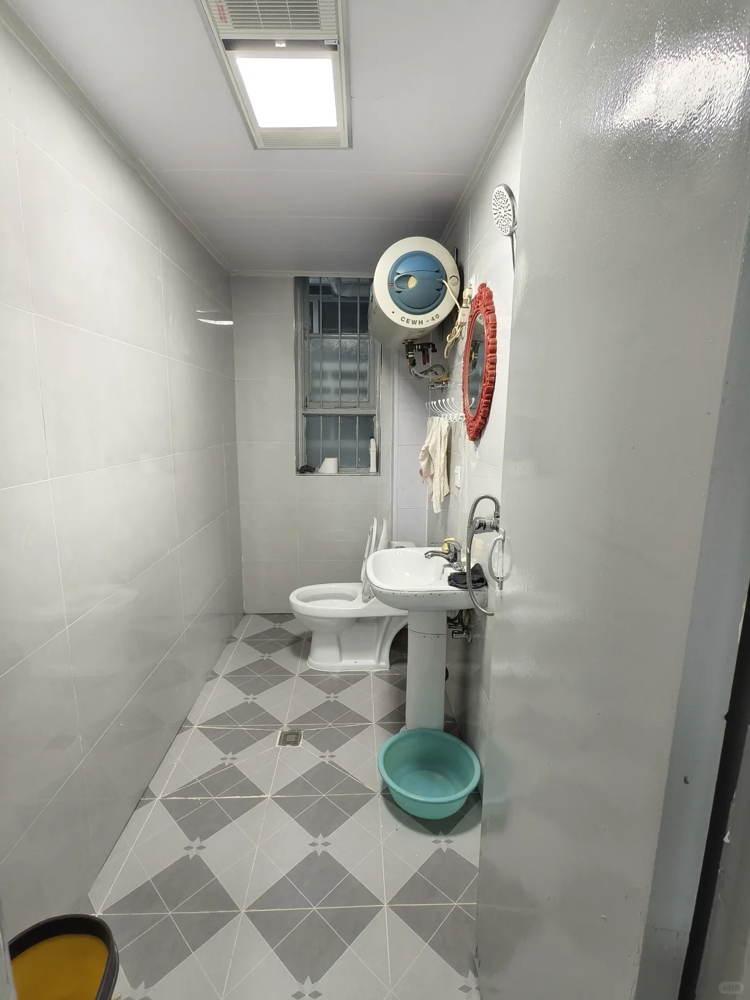 985老师开独立工作室第一天