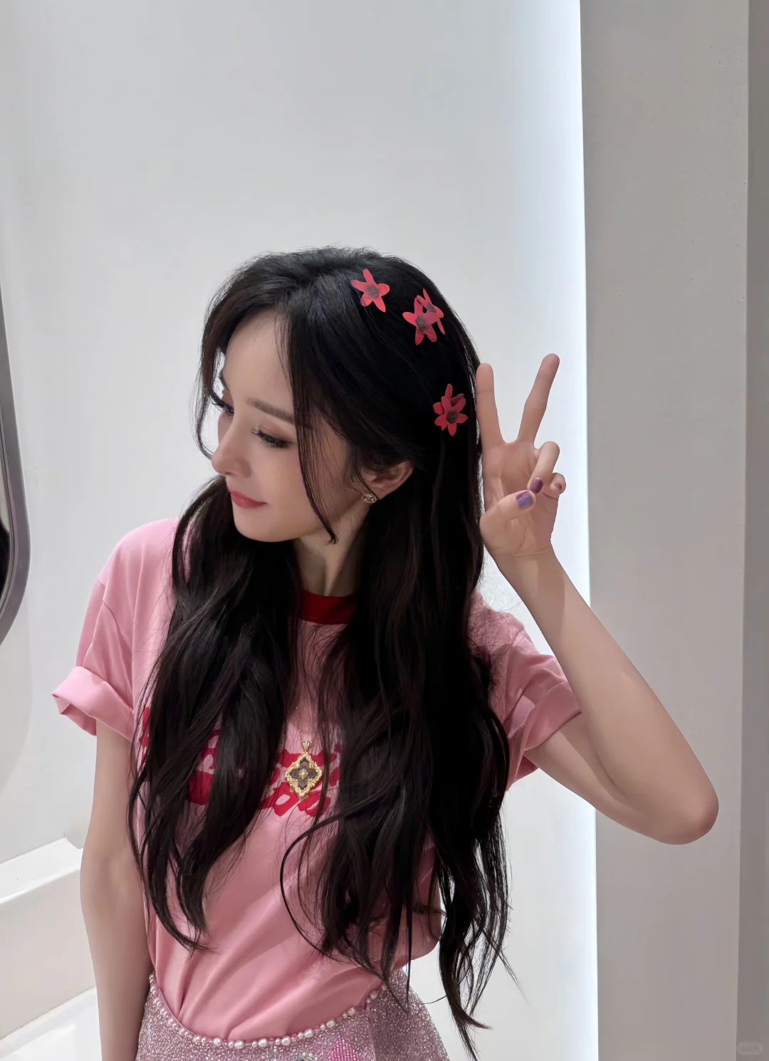 39岁的杨幂，这美少女感，太nice了