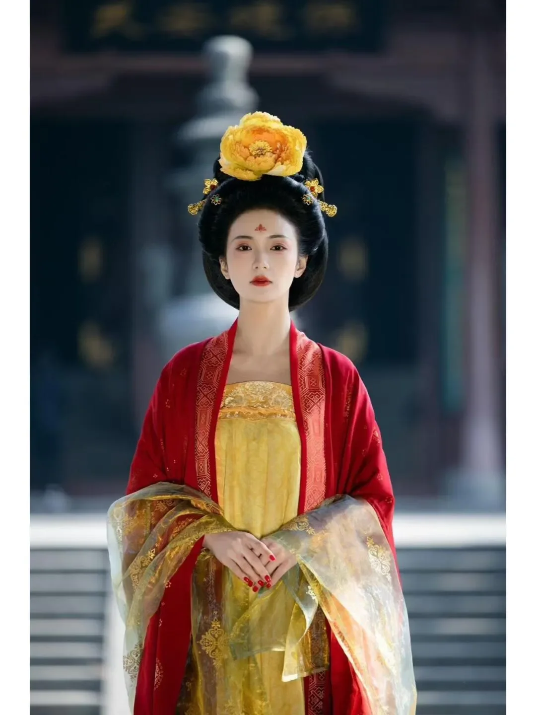 丰腴佳人：唐代女性的华丽穿搭