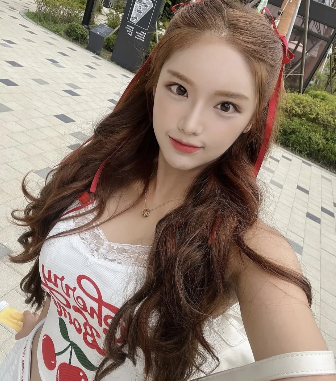 古灵精怪美少女！！