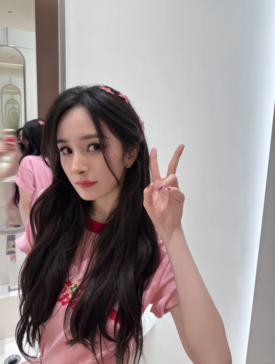 39岁的杨幂，这美少女感，太nice了