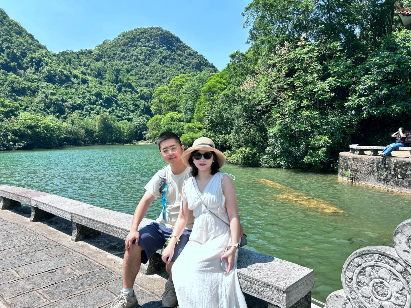富婆和她包的男大