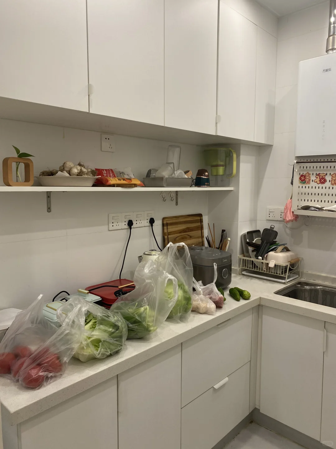 开发商是默认大家都不在家做饭吗？