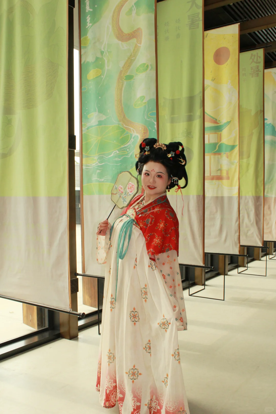 西安大唐美女