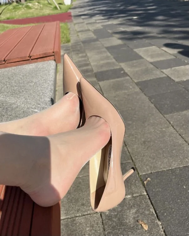 还是高跟鞋👠适合美女