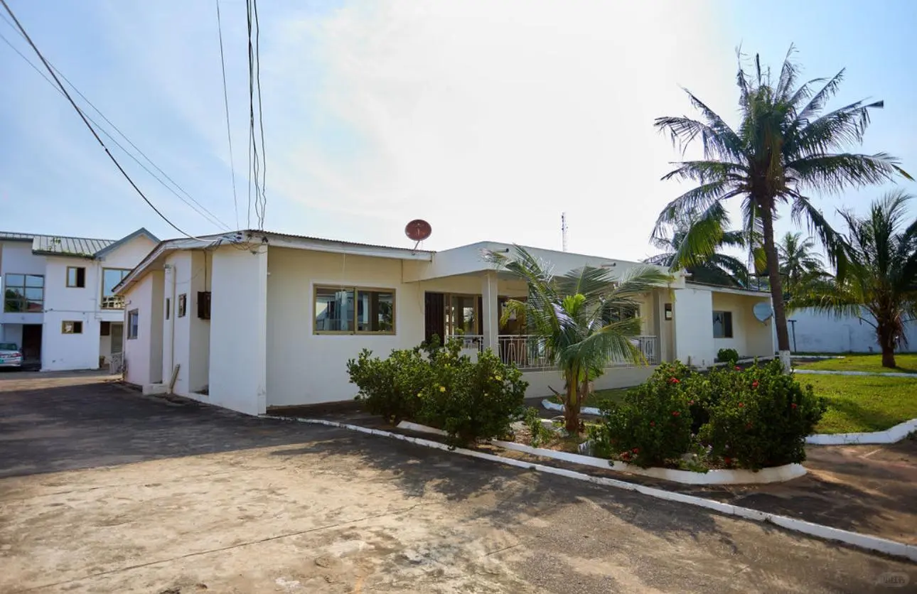 阿克拉大house 出售 100万美元