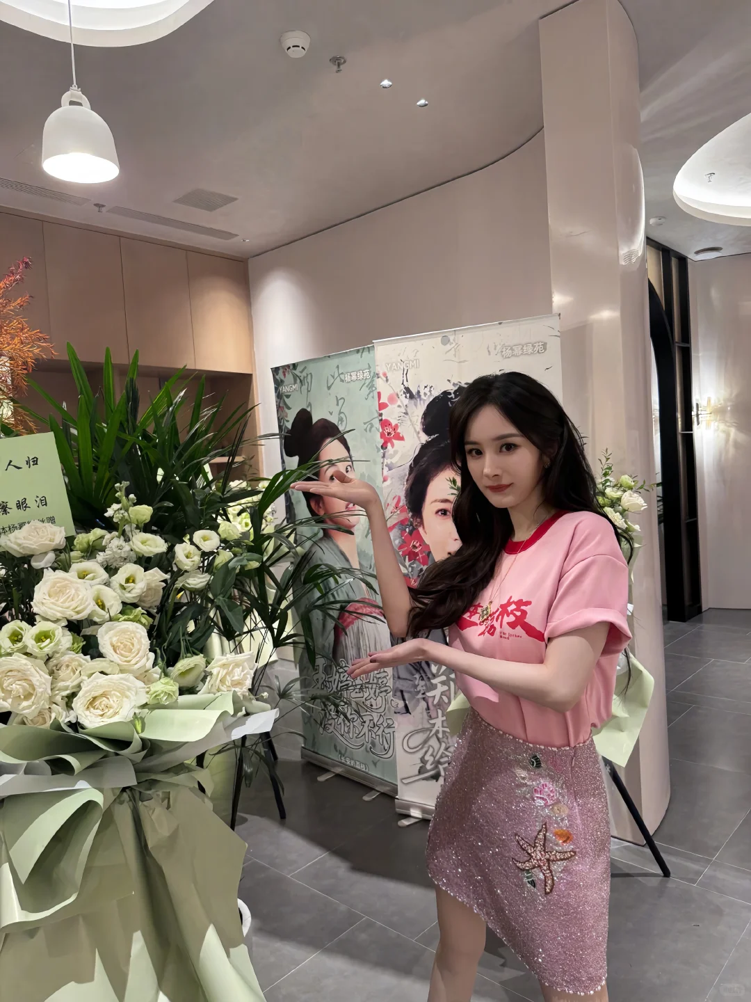 39岁的杨幂，这美少女感，太nice了