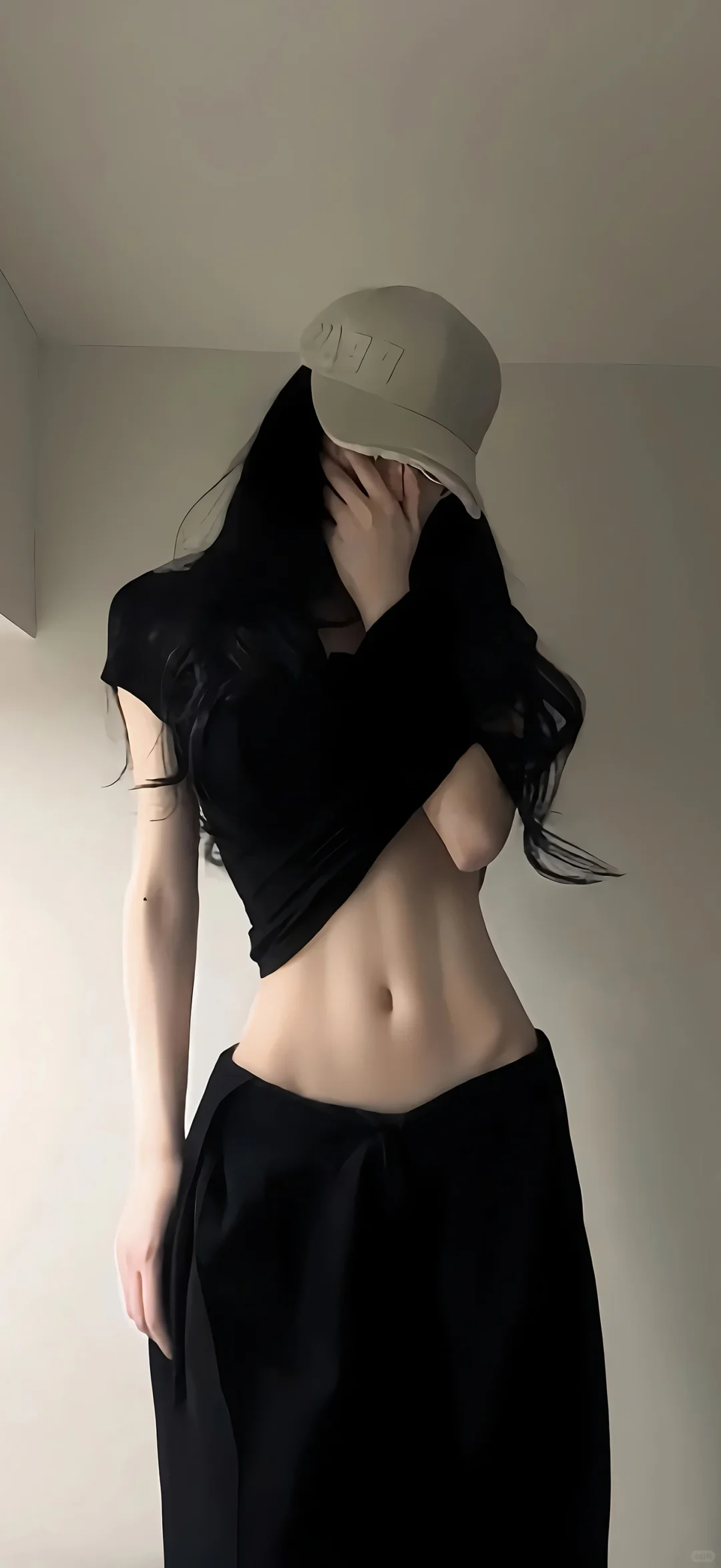 壁纸｜高级感身材少女