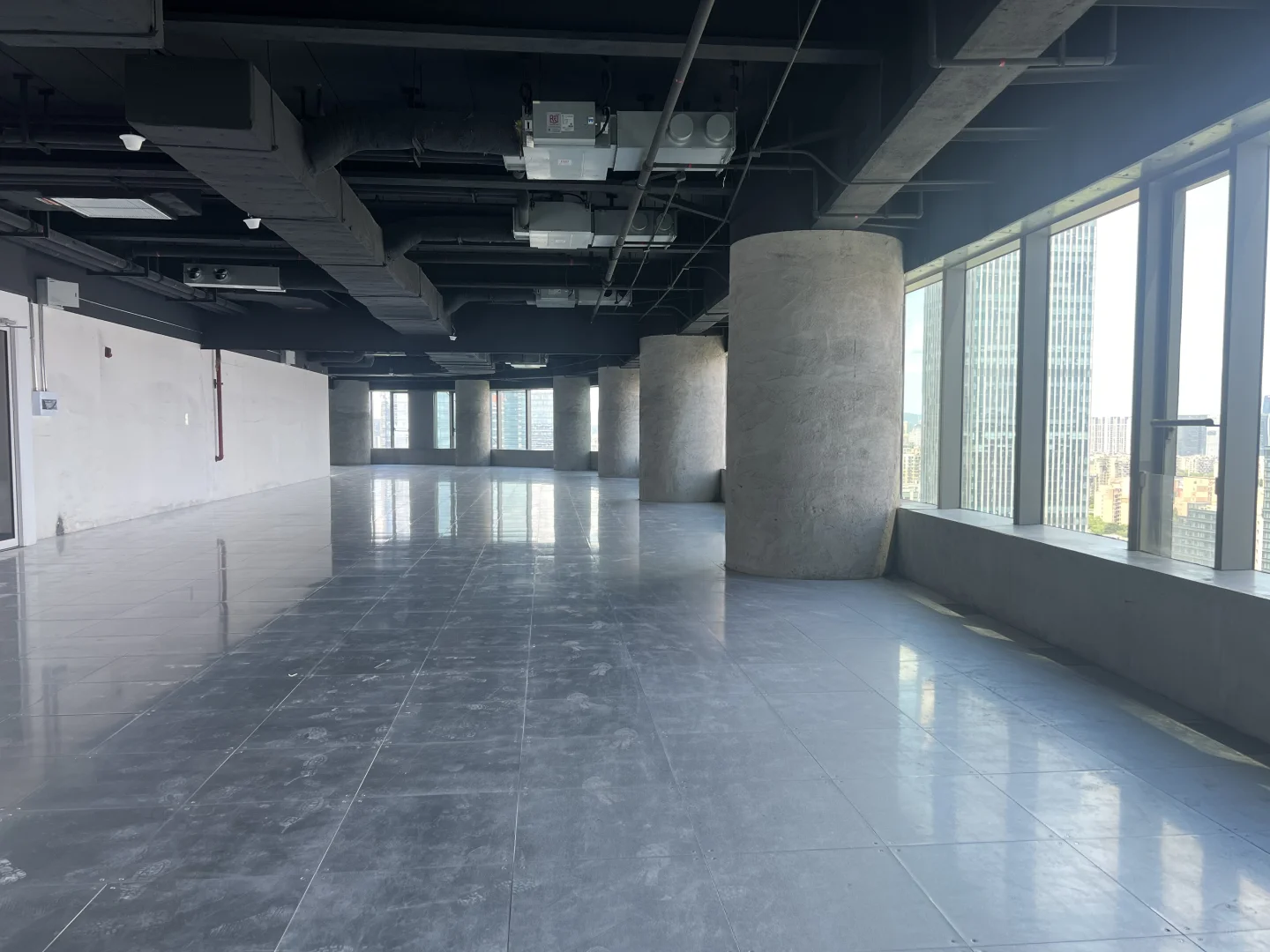 南京写字楼｜建邺区元通站上盖 河西CBD