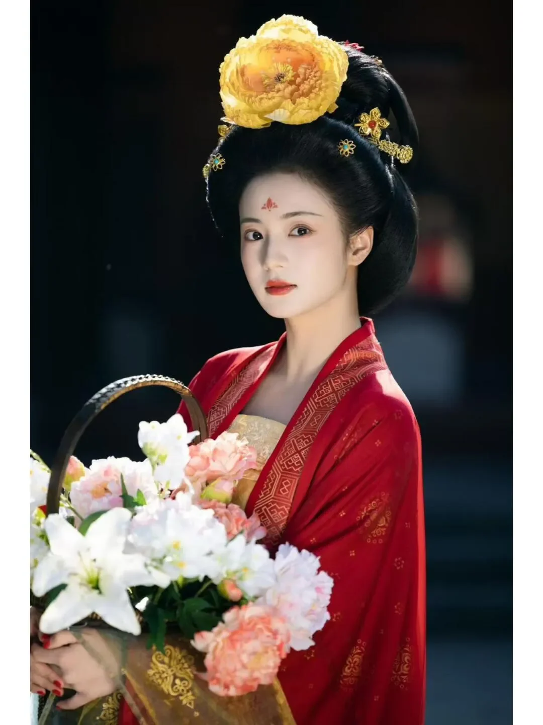 丰腴佳人：唐代女性的华丽穿搭