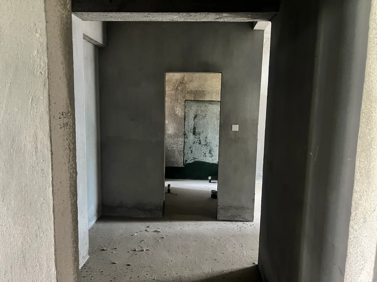 140㎡ 毛坯新房 出租