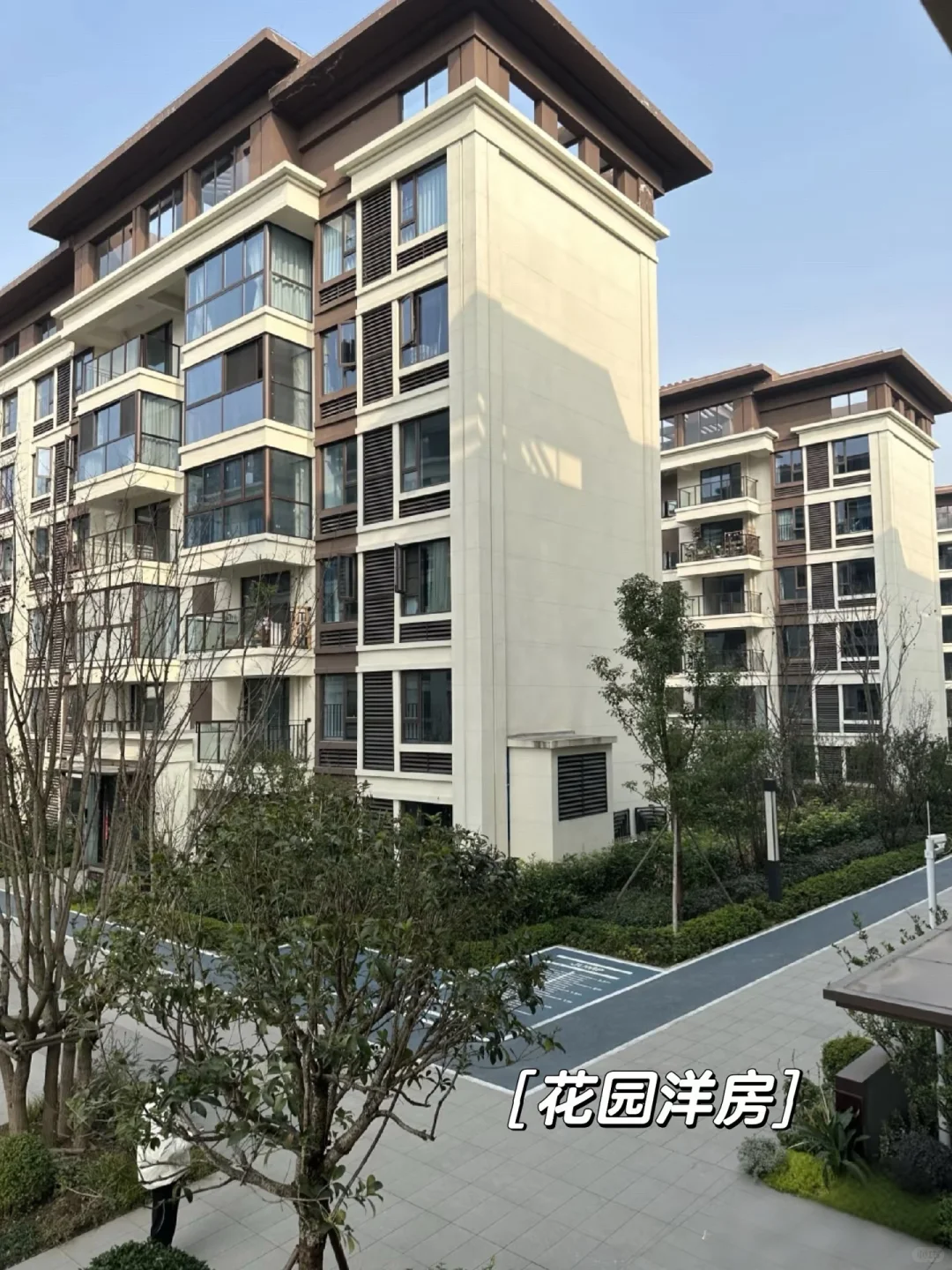 好喜欢这个小区 太好看了吧～历下旁