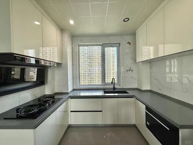 秦皇岛自家房子🏠出售，一梯一户