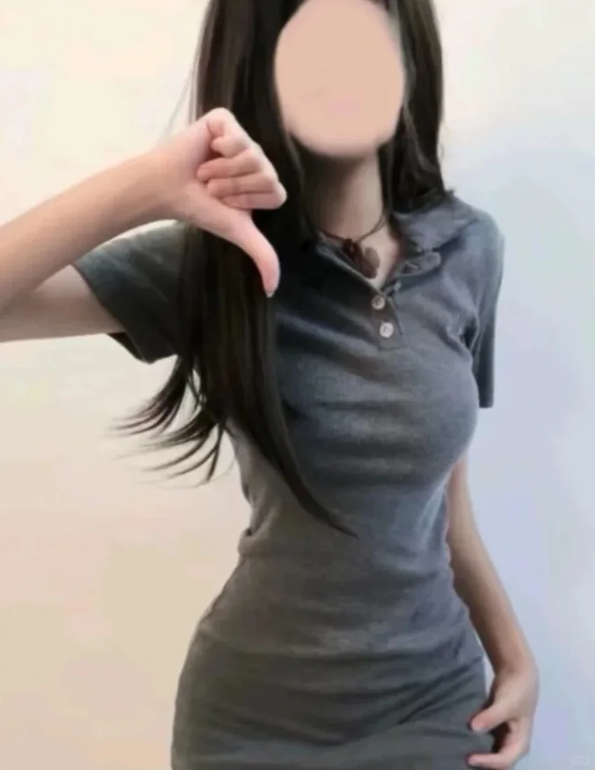 帅死前任的拍照姿势